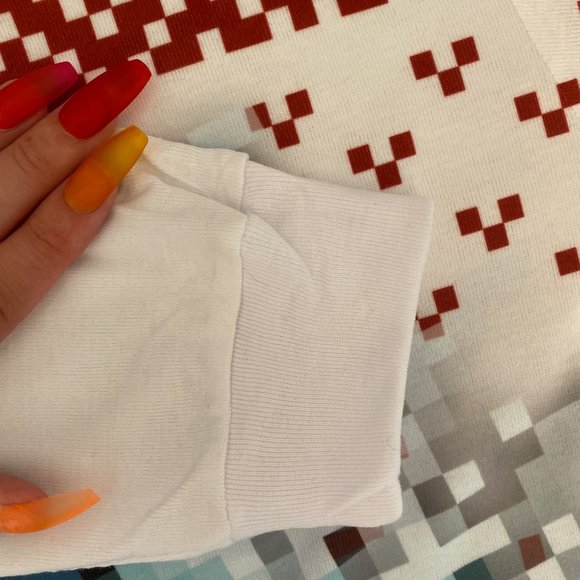 AnimalWorld Crewneck Long-Sleeve Shark Shirt - Picture 4 of 6